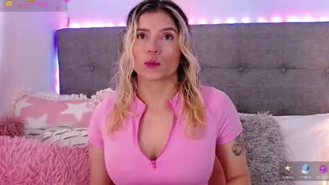 Antonella Lee online show from February 7, 6:22 pm