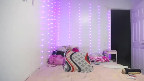  INDEPENDENT MODEL next srteam 240624 online show from December 30, 3:58 am