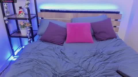 Anna online show from January 14, 7:27 am