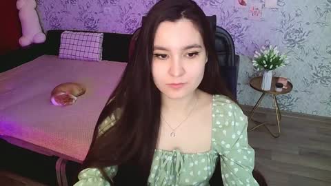 Annie online show from December 26, 3:16 am