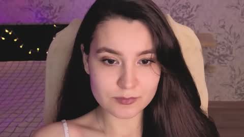 Annie online show from April 16, 12:17 pm