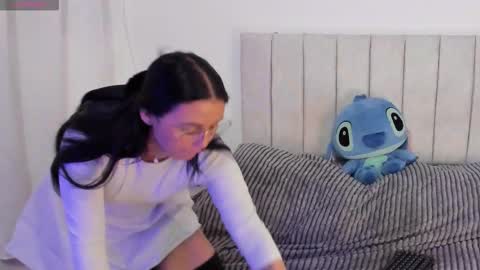 Anny online show from December 13, 7:53 pm