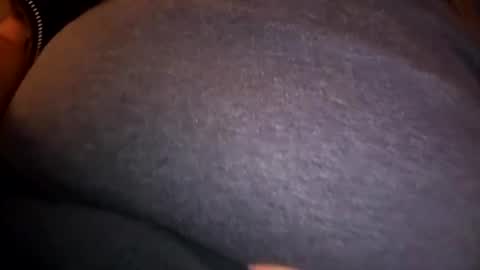 Snapshot of anonomousloser chatting on January 7, 2:31 am anonomousloser online show from January 7, 2:31 am