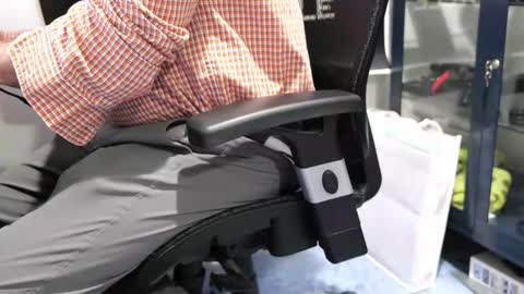 D online show from January 5, 6:00 pm