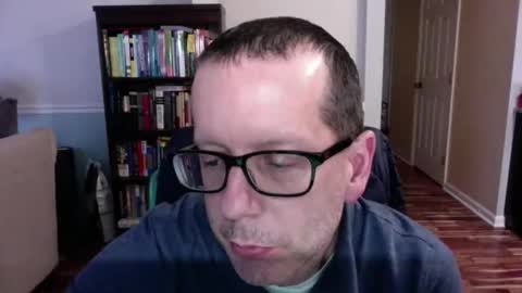 anonymousfrederick76 online show from March 15, 9:10 pm