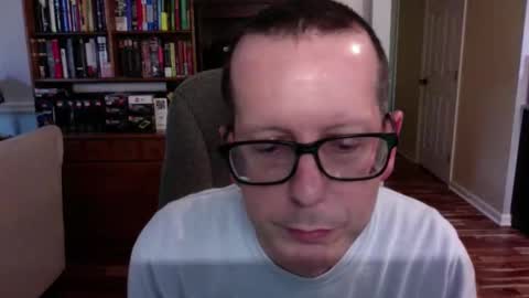 anonymousfrederick76 online show from June 5, 8:47 pm