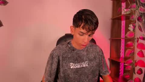 Jordan Mateo online show from February 14, 3:43 am