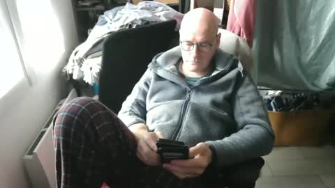 Snapshot of antares590 chatting on February 1, 1:09 pm antares590 online show from February 1, 1:09 pm