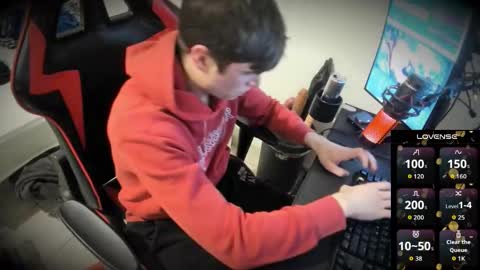 Anthony online show from December 1, 4:01 pm