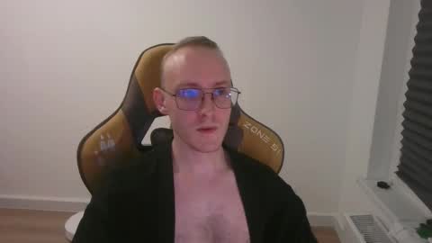 Snapshot of anthonythorn chatting on November 19, 6:41 pm anthonythorn online show from November 19, 6:41 pm