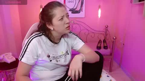 antonella_delgado online show from February 26, 2:54 am