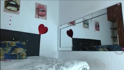 antonella online show from December 17, 4:24 pm