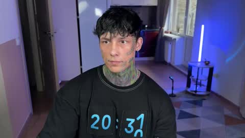 Tom online show from March 20, 5:23 am