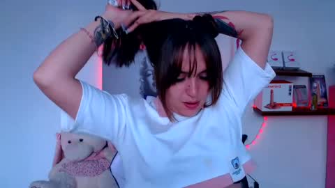 Anyela online show from July 10, 10:45 pm