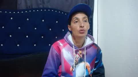 anyu online show from December 28, 12:56 pm