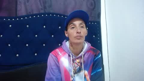 anyu online show from December 28, 3:59 pm