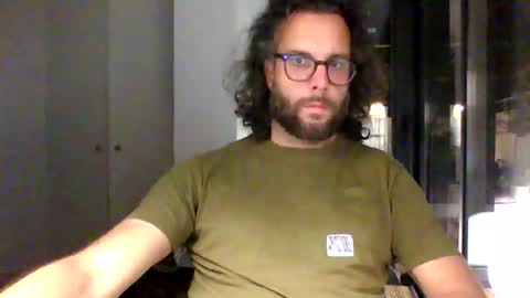 apc_3 online show from May 6, 8:25 pm