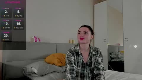 Aphrodite online show from May 26, 2:07 am