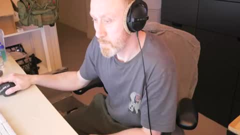 Snapshot of apollo259 chatting on June 14, 12:52 am apollo259 online show from June 14, 12:52 am