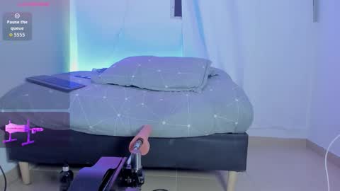 APOLO online show from January 11, 1:43 am