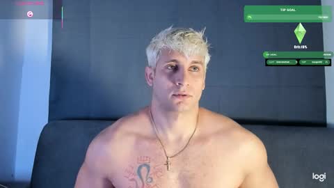 apolo_strange online show from November 25, 9:42 am