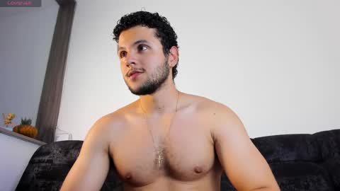 Apolo Klein online show from May 20, 3:24 am