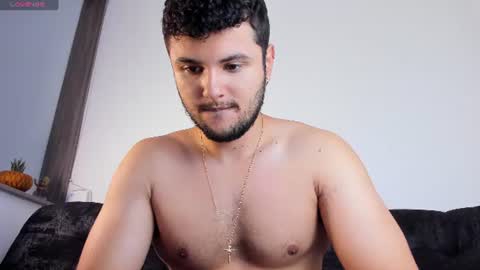 Apolo Klein online show from July 23, 10:40 pm