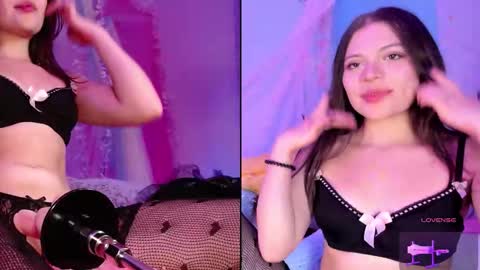 Lily online show from March 8, 8:45 pm