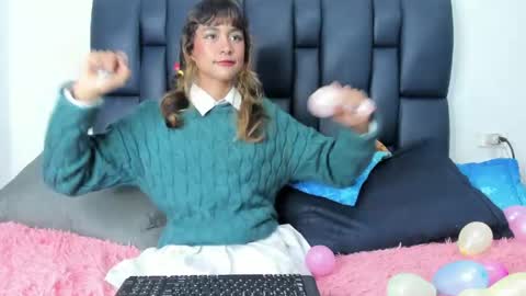 sofi y kevin online show from May 25, 1:06 pm