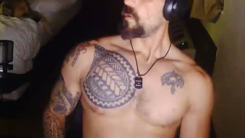 applejaxxx117 online show from May 24, 3:33 am