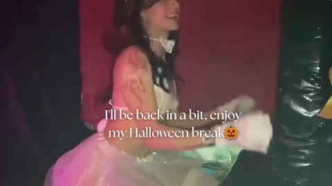   online show from October 24, 12:01 pm