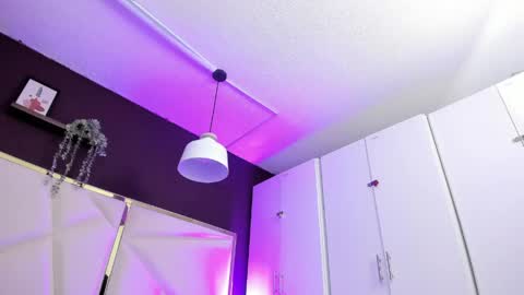 April online show from April 7, 11:32 am