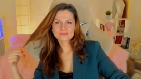 Snapshot of aprill_o_nill chatting on February 4, 1:48 pm aprill_o_nill online show from February 4, 1:48 pm