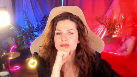 aprill_o_nill online show from March 16, 2:43 pm