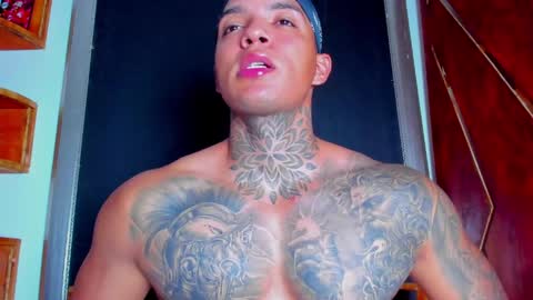 AquilesElpapi online show from March 30, 1:45 pm