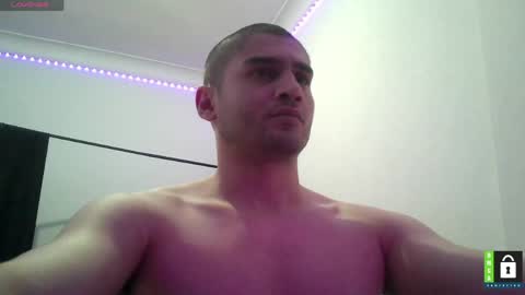Thiago online show from May 17, 8:01 am