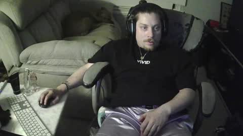 Snapshot of arbitor69 chatting on March 8, 7:45 am Arb online show from March 8, 7:45 am