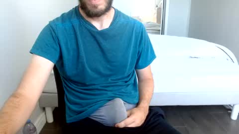 Snapshot of arekusan6 chatting on July 5, 2:02 pm Arek online show from July 5, 2:02 pm