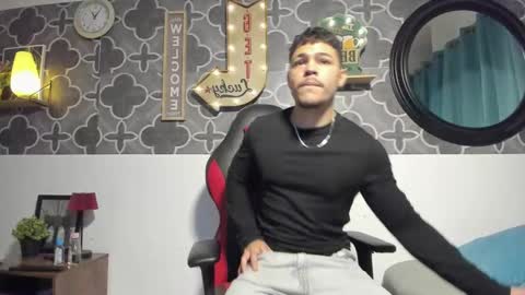 Snapshot of ares_parker chatting on January 12, 4:07 am ares_parker online show from January 12, 4:07 am