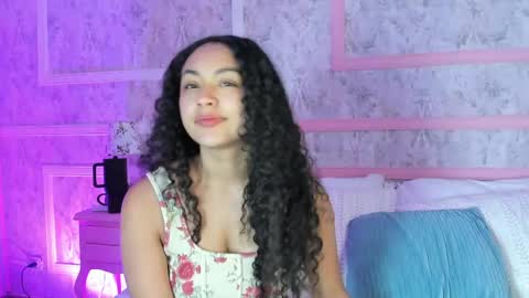 Snapshot of arhii_khay chatting on April 16, 11:55 am Ari online show from April 16, 11:55 am
