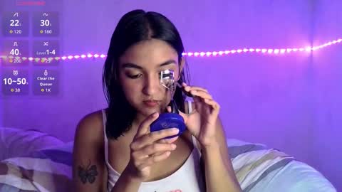 Bella online show from March 14, 1:49 pm