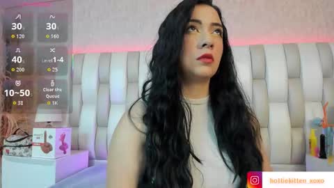 ari_lynn_ online show from February 11, 3:11 am