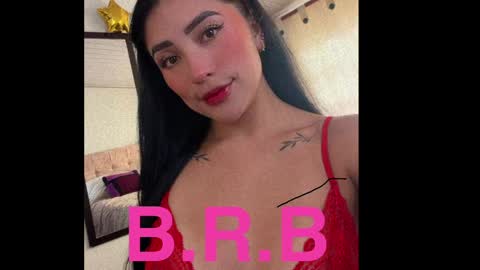 Snapshot of aria_castelli chatting on June 9, 12:50 pm Aria Castelli online show from June 9, 12:50 pm