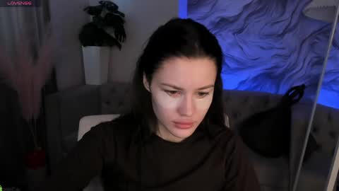 aria_mila online show from March 31, 2:57 am