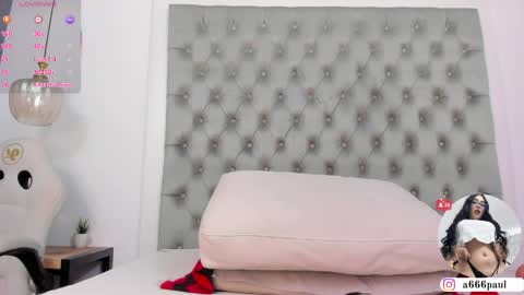 aria online show from April 23, 12:29 pm