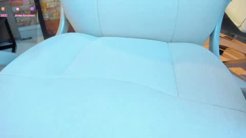 aria online show from April 25, 1:41 pm