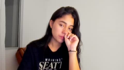 Snapshot of ariamontgomeryyy chatting on July 1, 6:48 am Aria Montgomery online show from July 1, 6:48 am