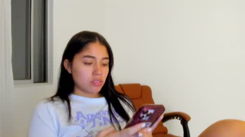 Snapshot of ariamontgomeryyy chatting on July 8, 1:10 am Aria Montgomery online show from July 8, 1:10 am