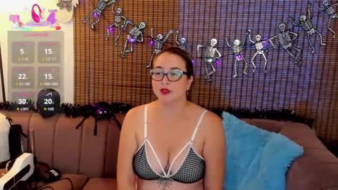 Snapshot of ariana_cross_ chatting on October 14, 12:28 pm Ariana Cruz online show from October 14, 12:28 pm