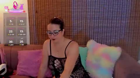 Snapshot of ariana_cross_ chatting on January 10, 1:02 pm Ariana Cruz online show from January 10, 1:02 pm